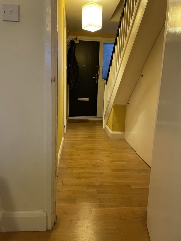 Room Lettsom Street in Greater London