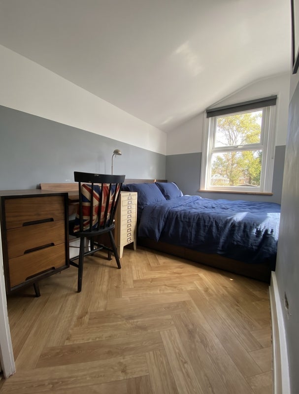 Room Cresswell Road in Greater London