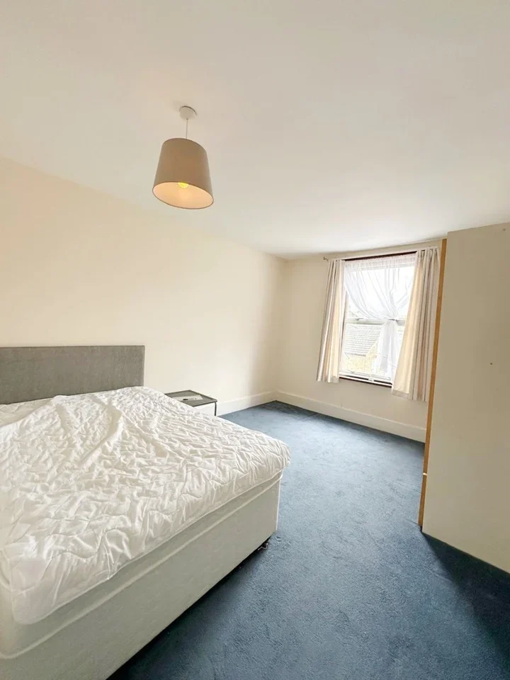 Room Boundaries Road in Greater London