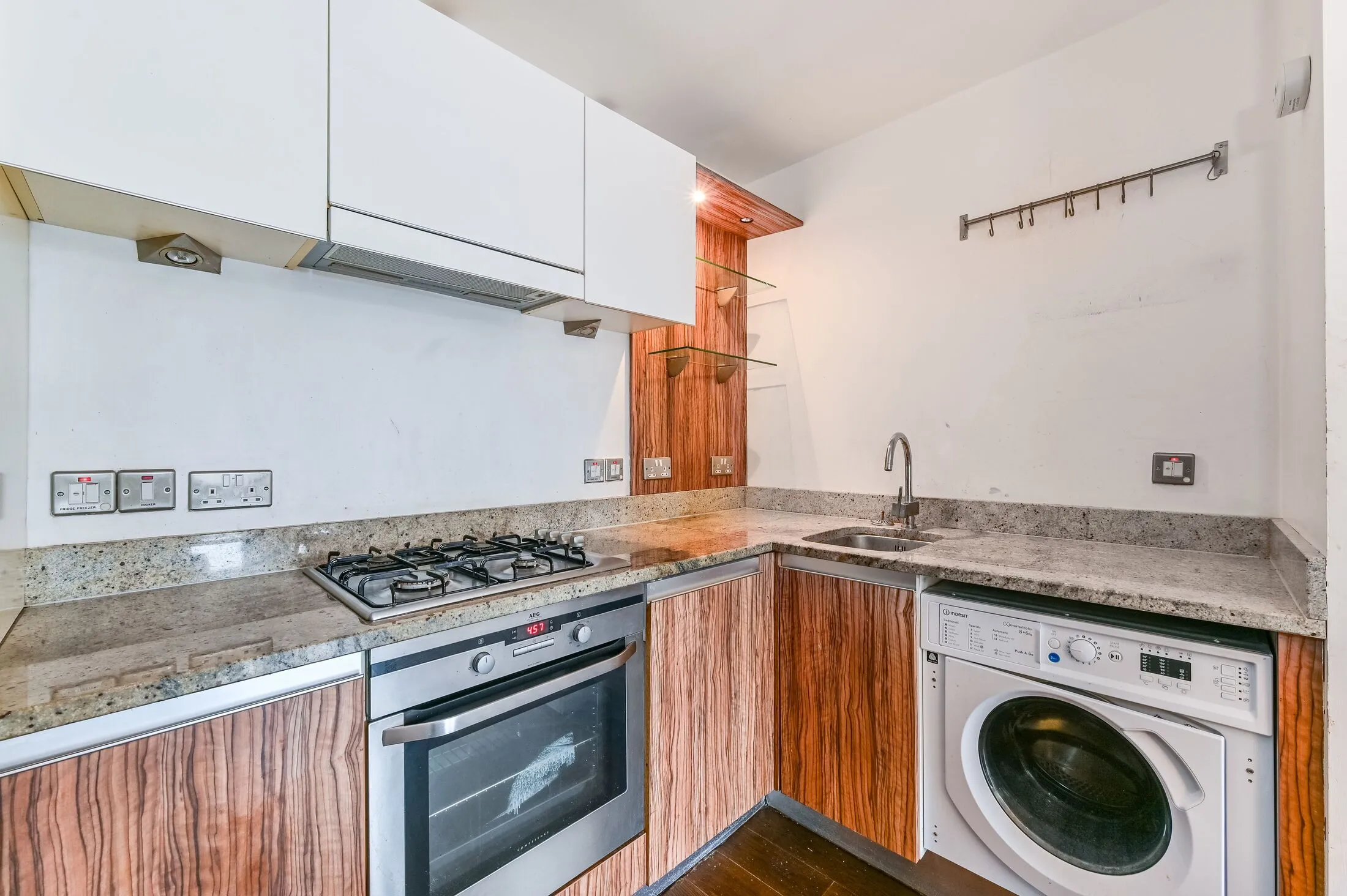 Flat Morton Road in Greater London