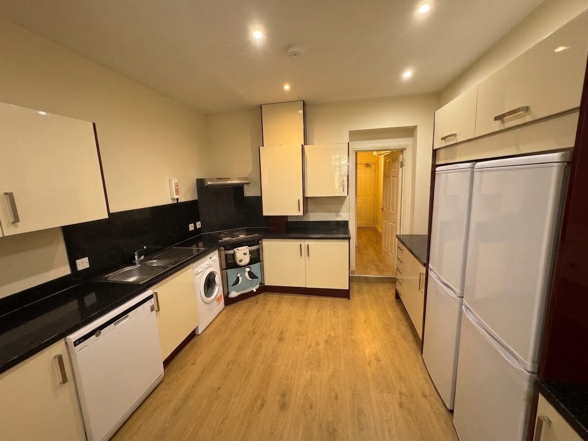 Flat Tiverton Road in Birmingham
