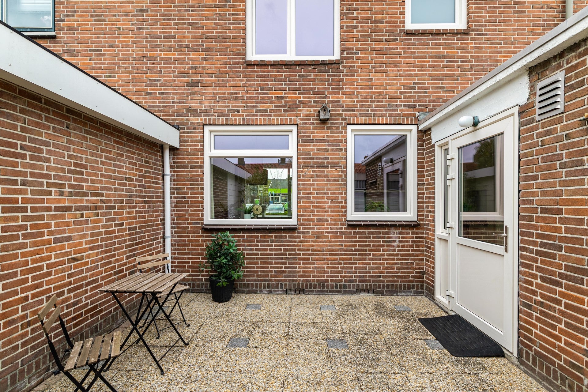 Tussenwoning te koop: Frans Halsstraat 22, Hoogezand