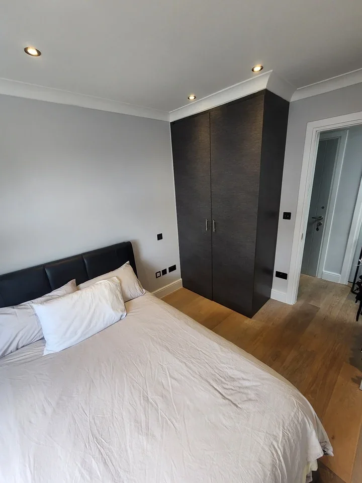 Flat Lillie Road in Greater London