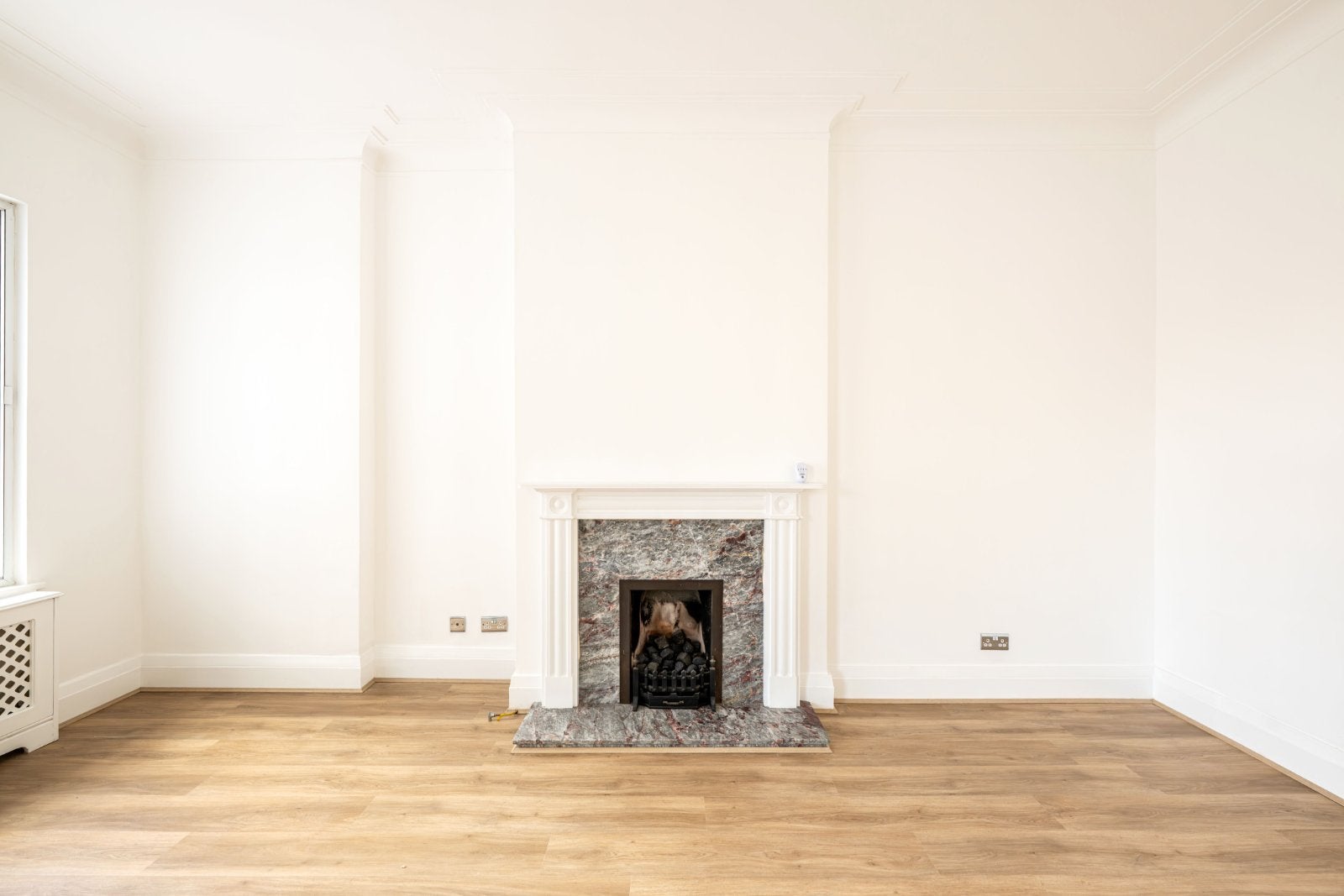 Flat Devonshire Street in London