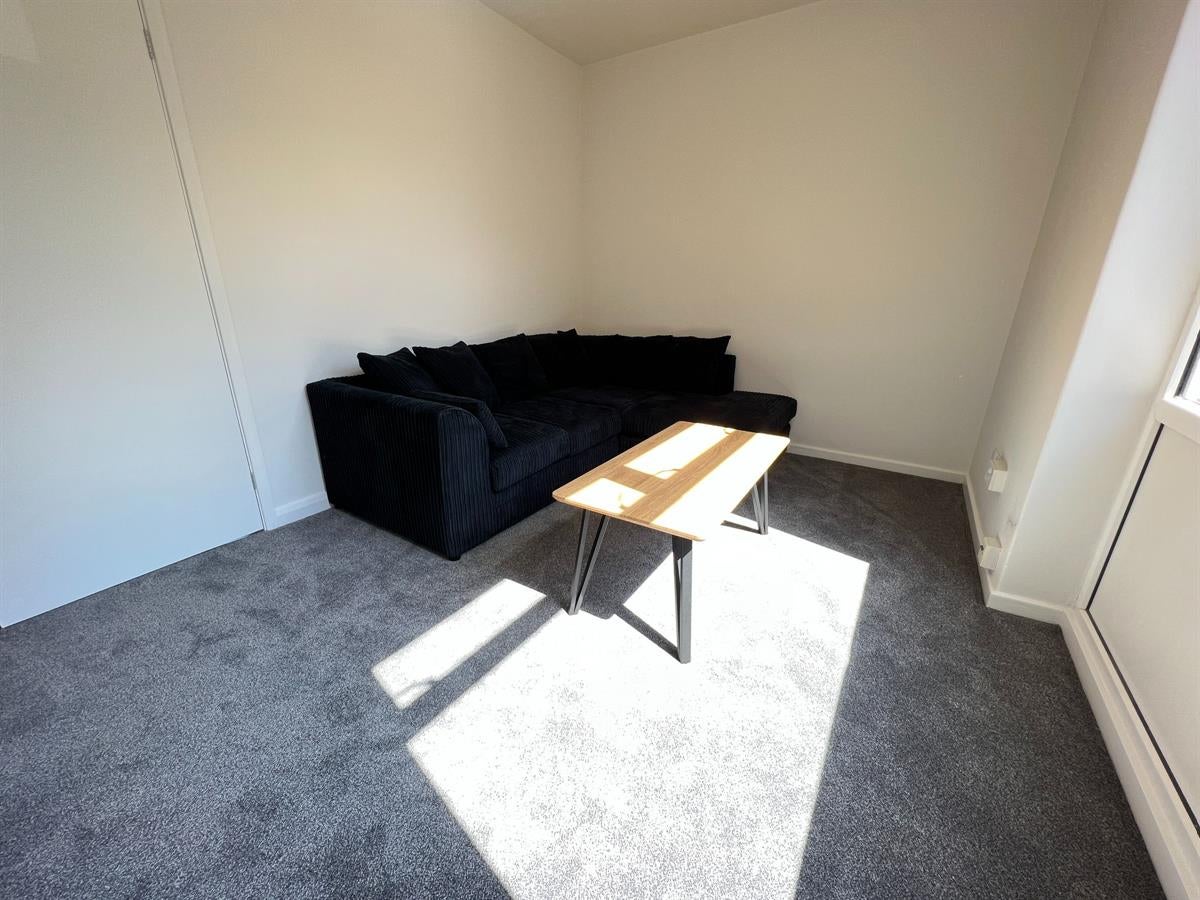 Flat Sycamore Court in Nottingham