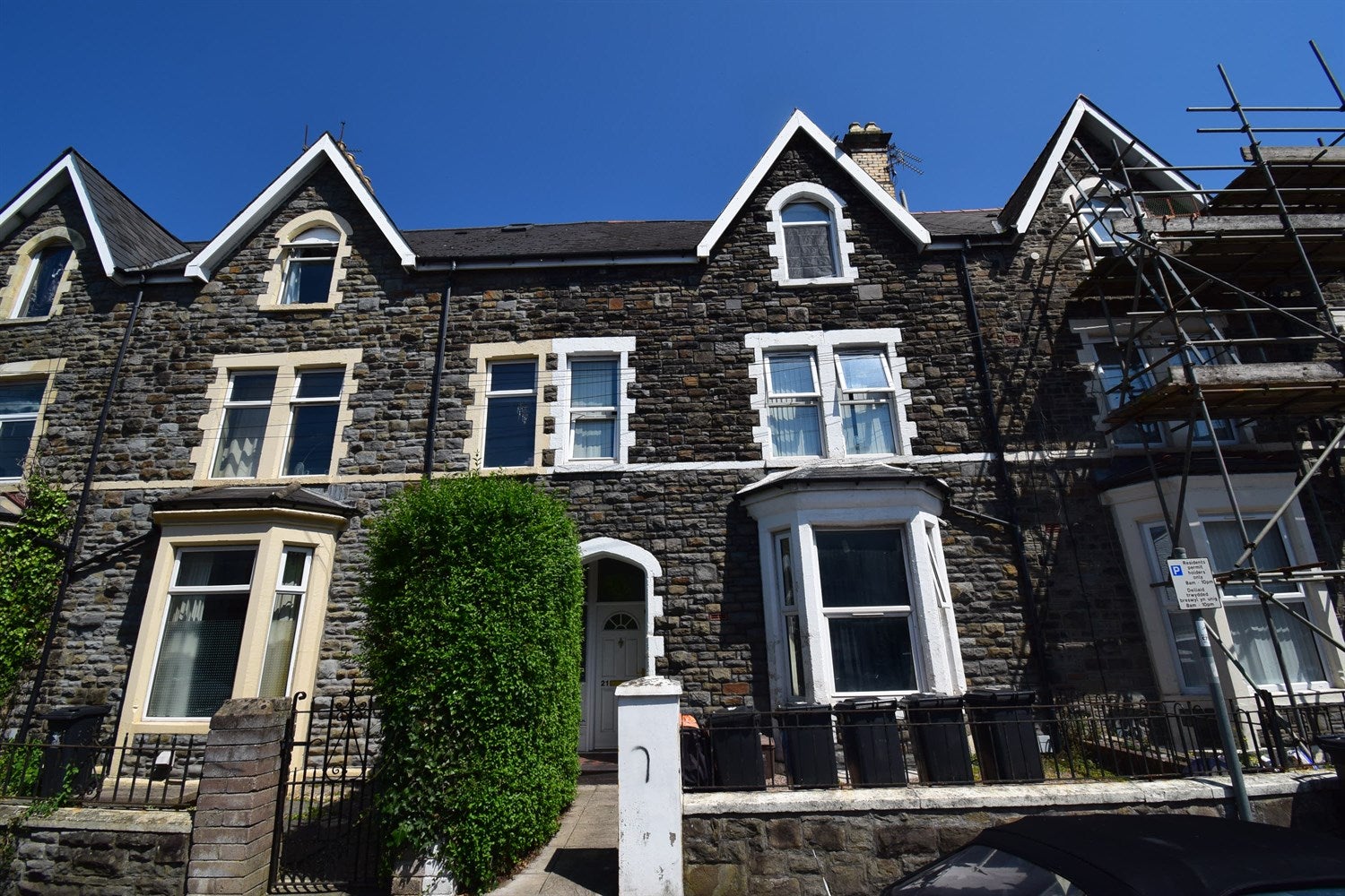 Flat Piercefield Place in Cardiff