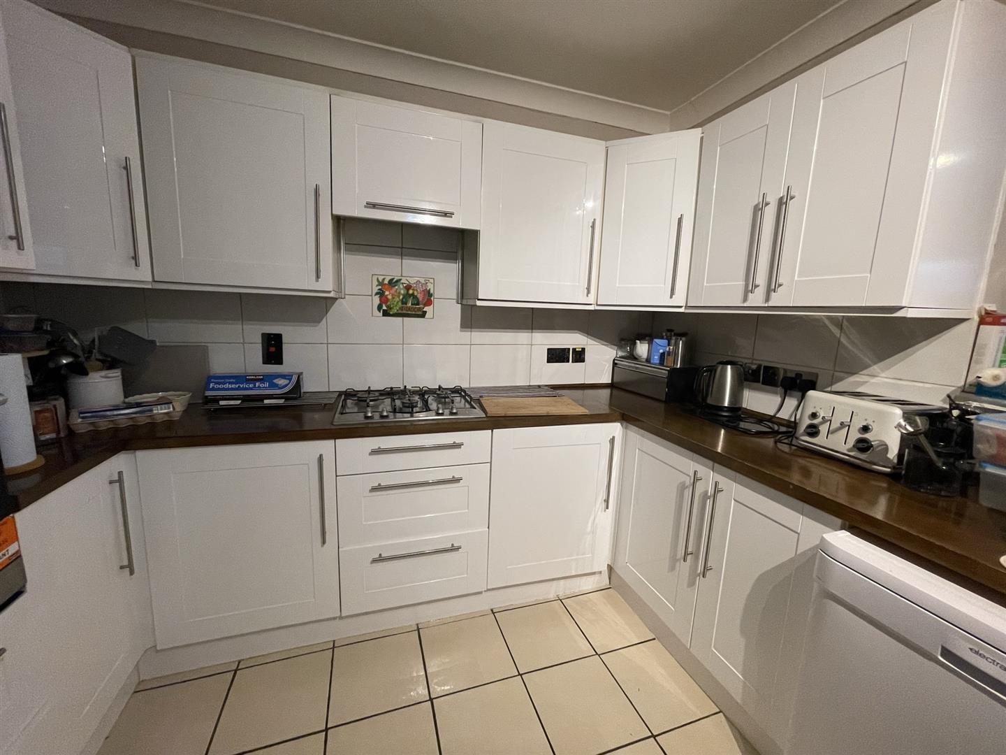 Room Ripon Way in Hertsmere
