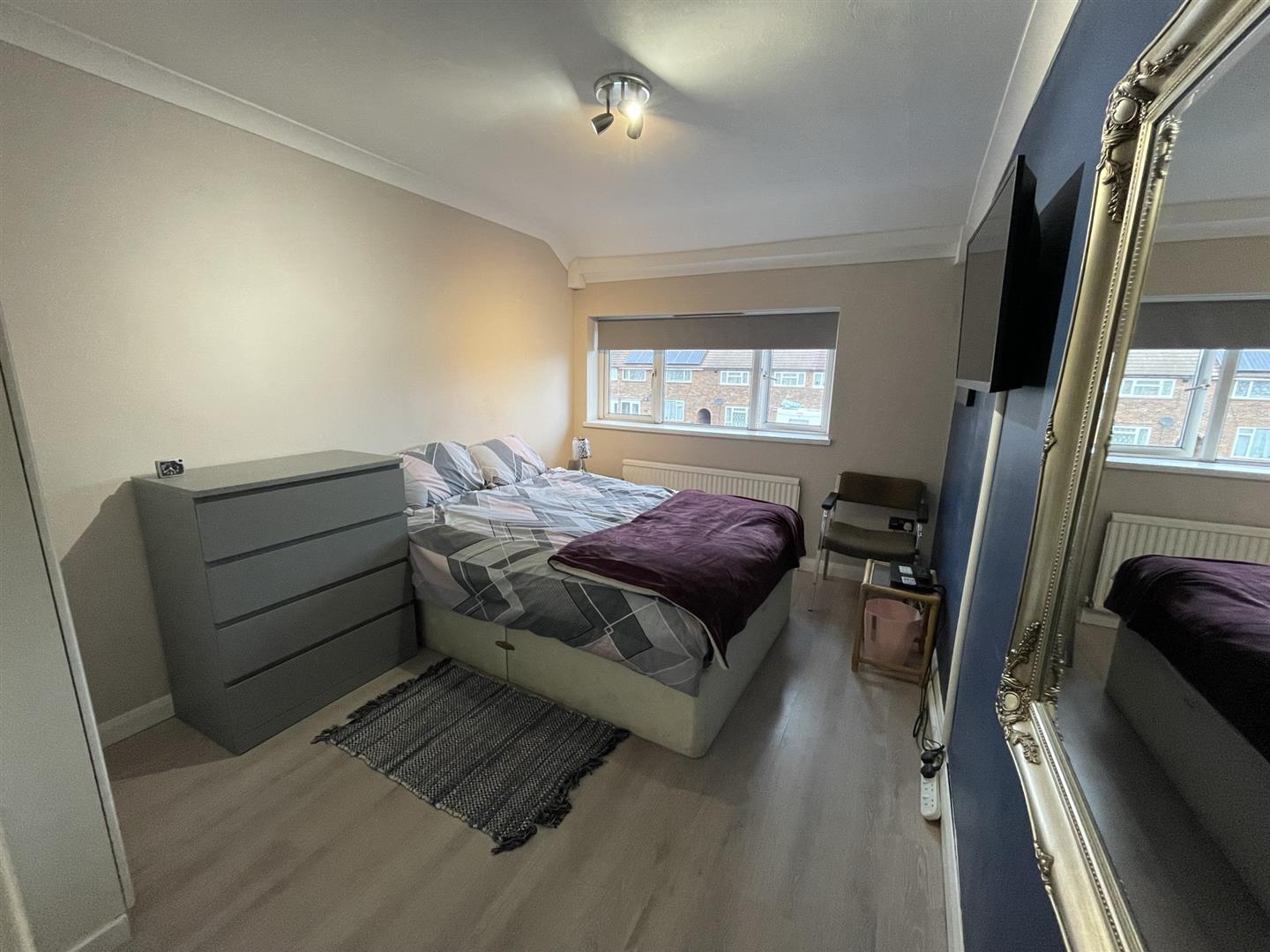 Room Ripon Way in Hertsmere