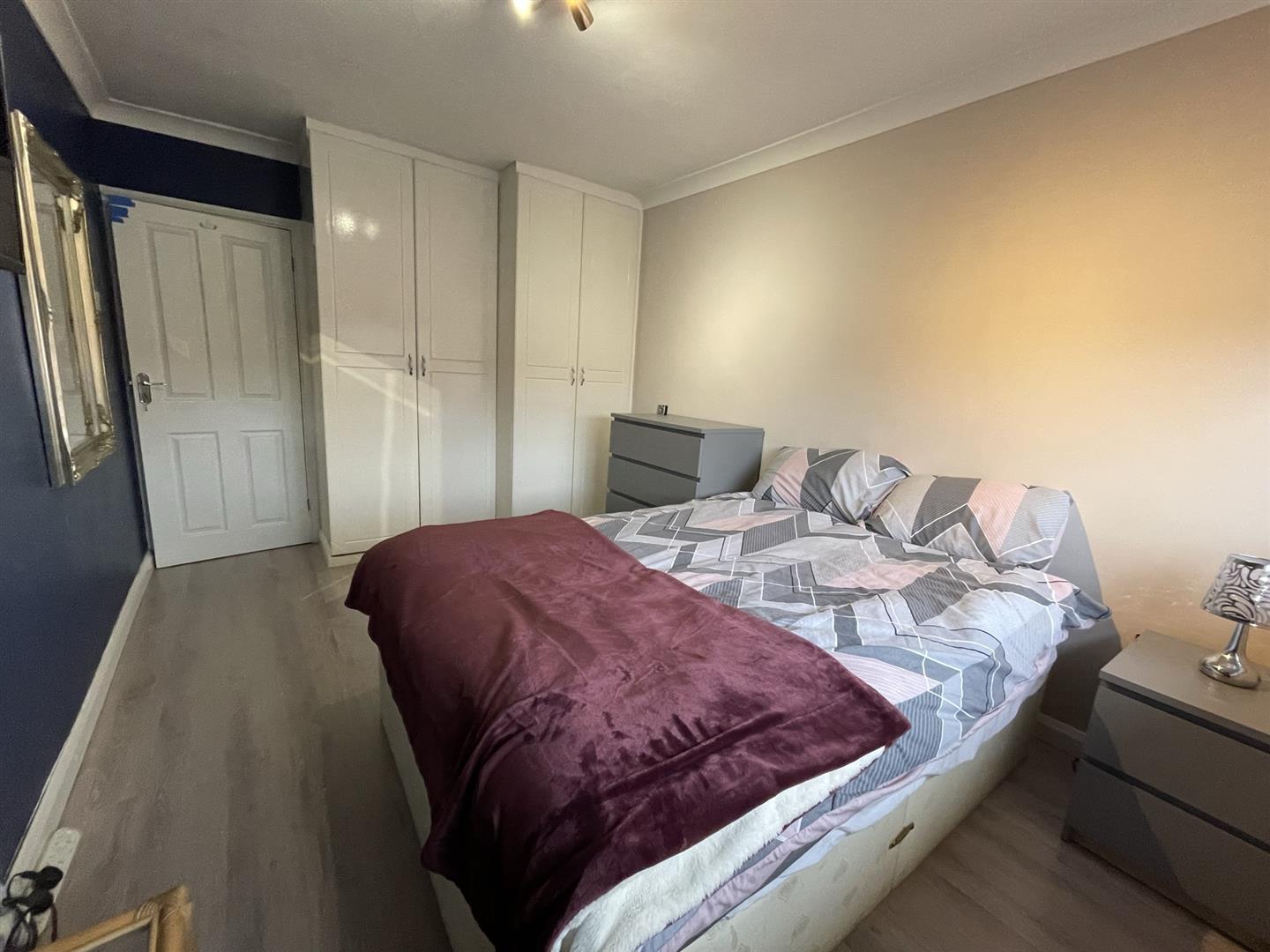 Room Ripon Way in Hertsmere