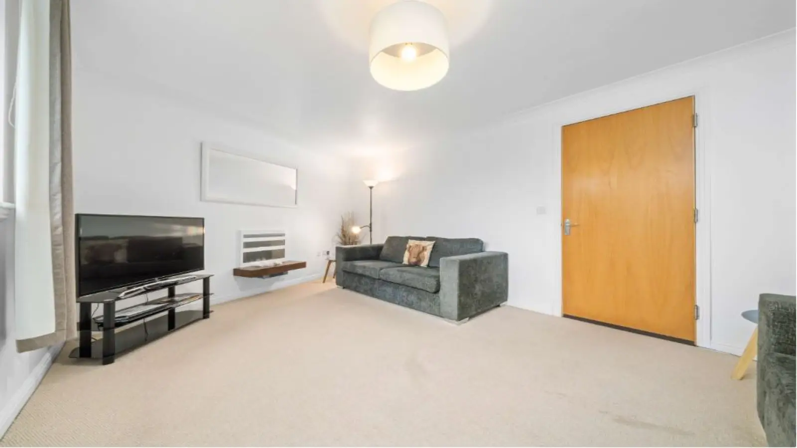 Flat Gorgie Road in City of Edinburgh
