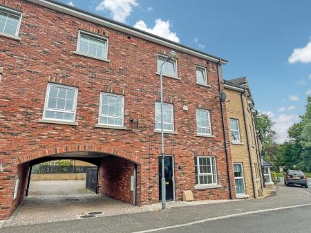 House Ayrshire Lane in Lisburn