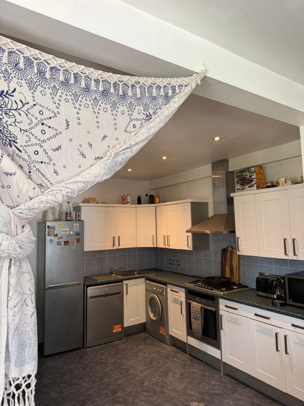 Room Fraser Street in Greater London
