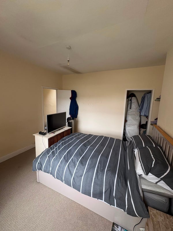 Room Mount Pleasant Terrace in Bristol