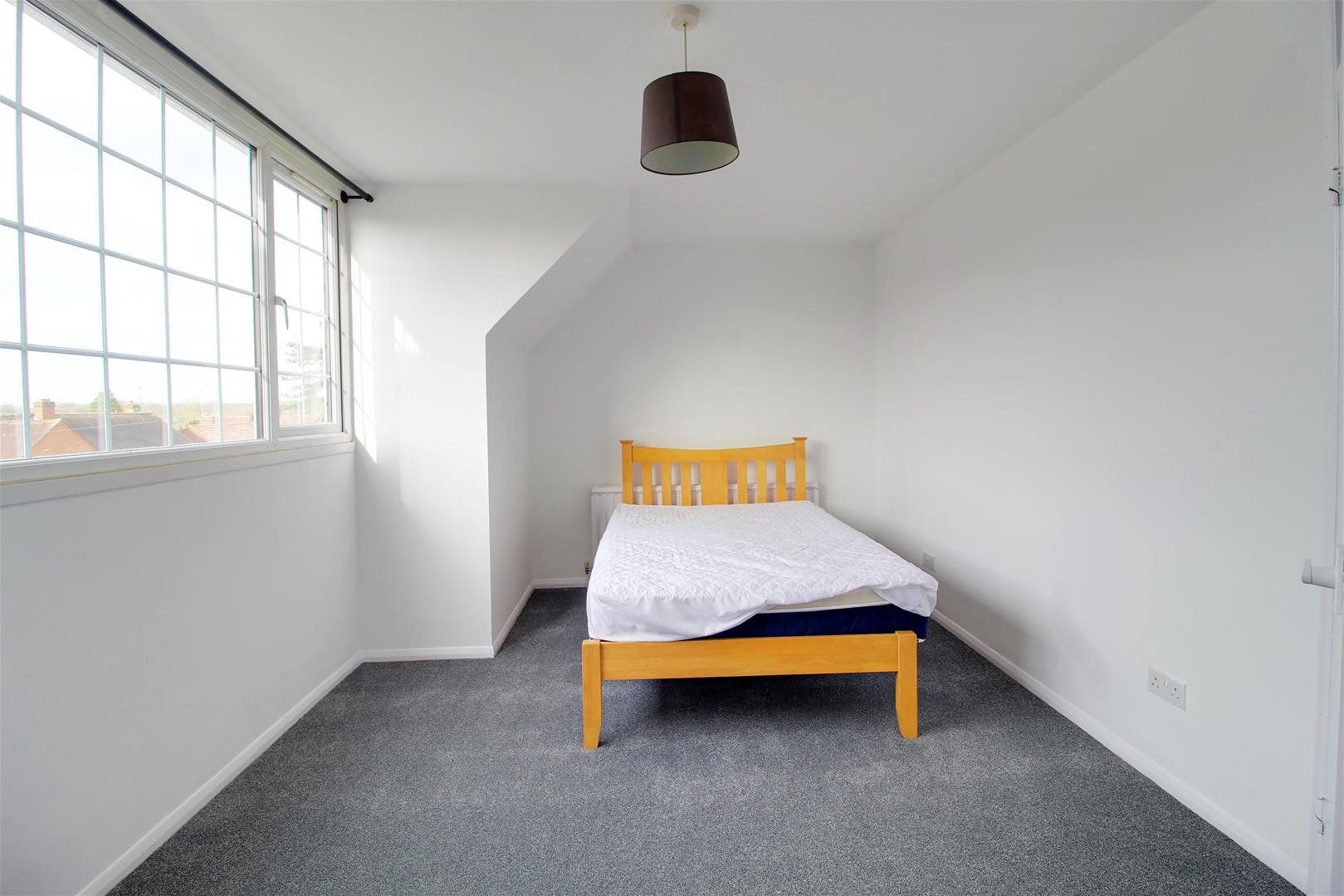 Flat Bradmore Green in Welwyn Hatfield