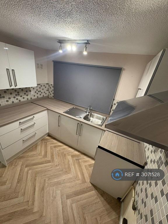House Cheswick Close in Redditch