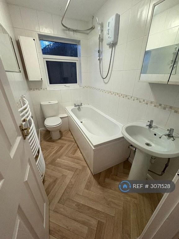 House Cheswick Close in Redditch