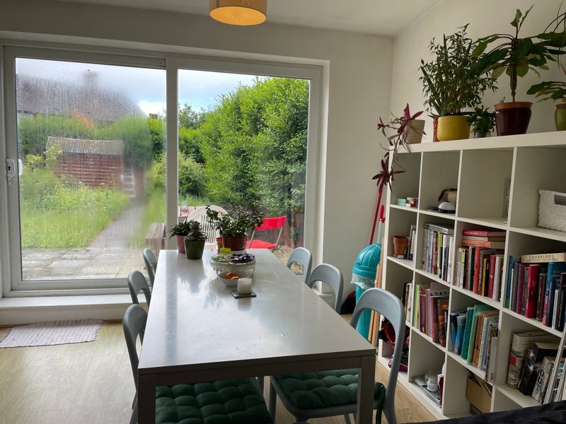 Room Orchid Street in Greater London