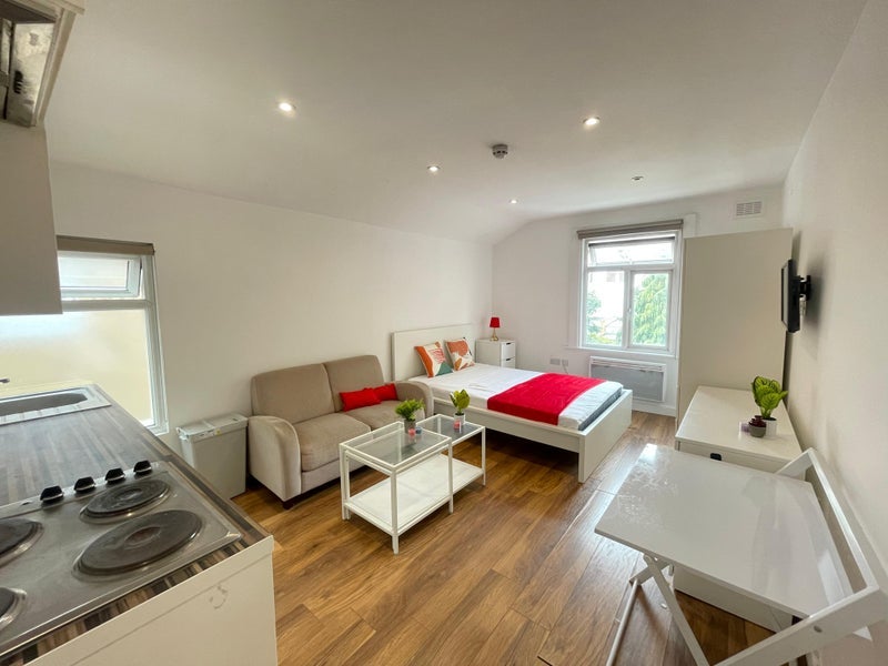 Flat Bloemfontein Road in Greater London