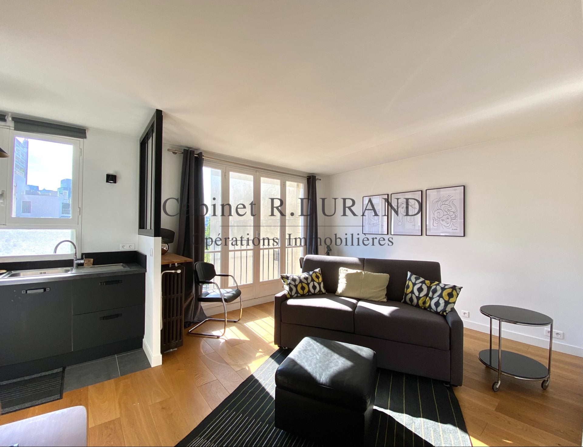 Flat Rue Parmentier in Courbevoie
