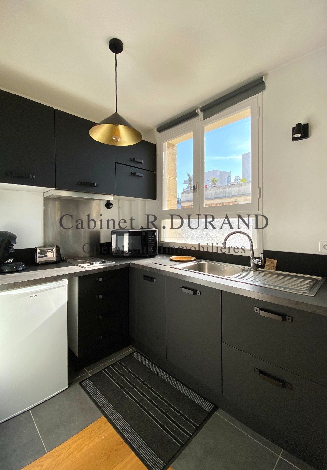 Flat Rue Parmentier in Courbevoie