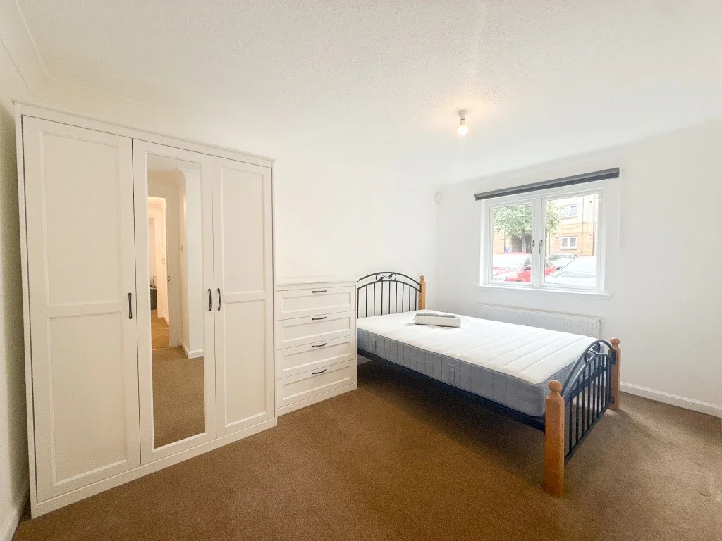 Room Easter Dalry Drive in City of Edinburgh