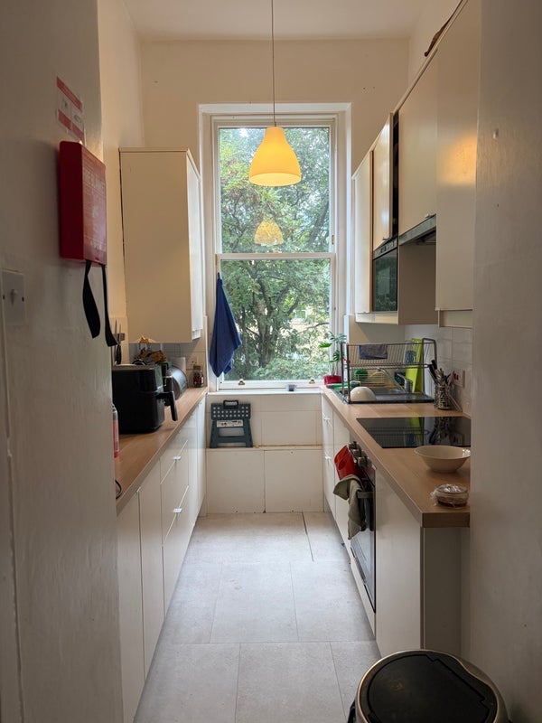Room Polwarth Gardens in City of Edinburgh