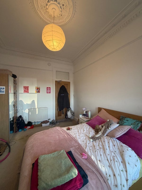 Room Polwarth Gardens in City of Edinburgh