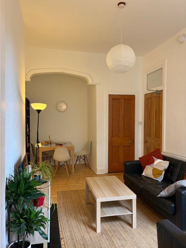 Room Polwarth Gardens in City of Edinburgh