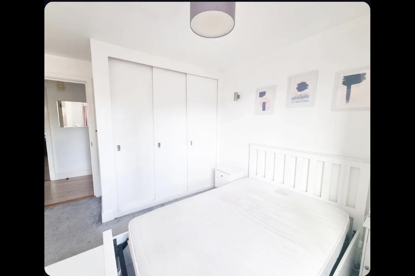 Flat Eagle Works in Greater London