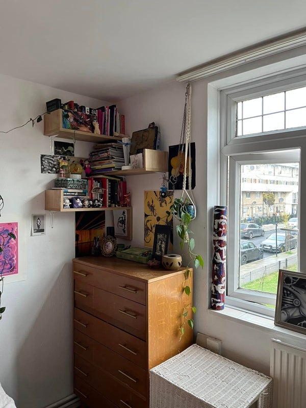 Room Pedro Street in Greater London