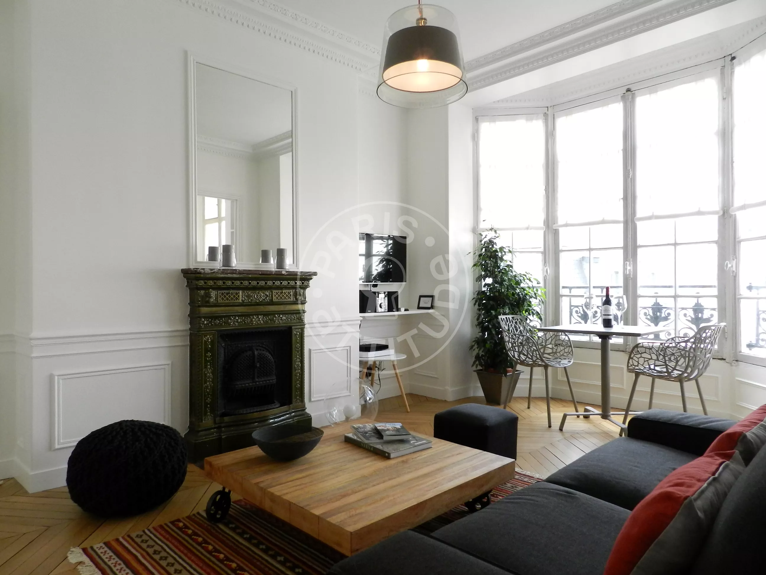 Flat Rue de Sèvres in Paris