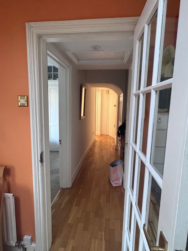 Room St Andrew's Road in Greater London