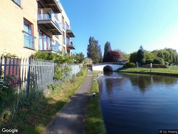 House Kings Mill Way in Denham