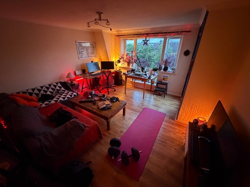 Room Etchingham Court in Greater London