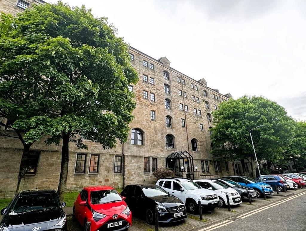 Flat Bell Street in Glasgow