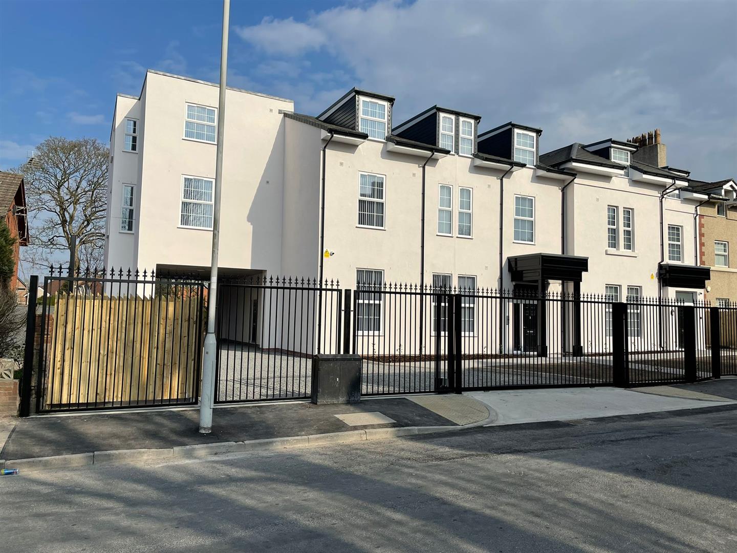 Flat Highfield Road in New Ferry