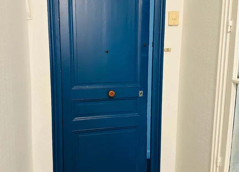 Flat Rue des Pavillons in Puteaux