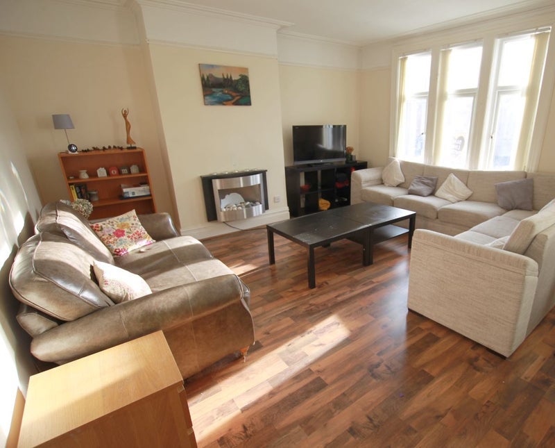 Room Aigburth Road in Liverpool