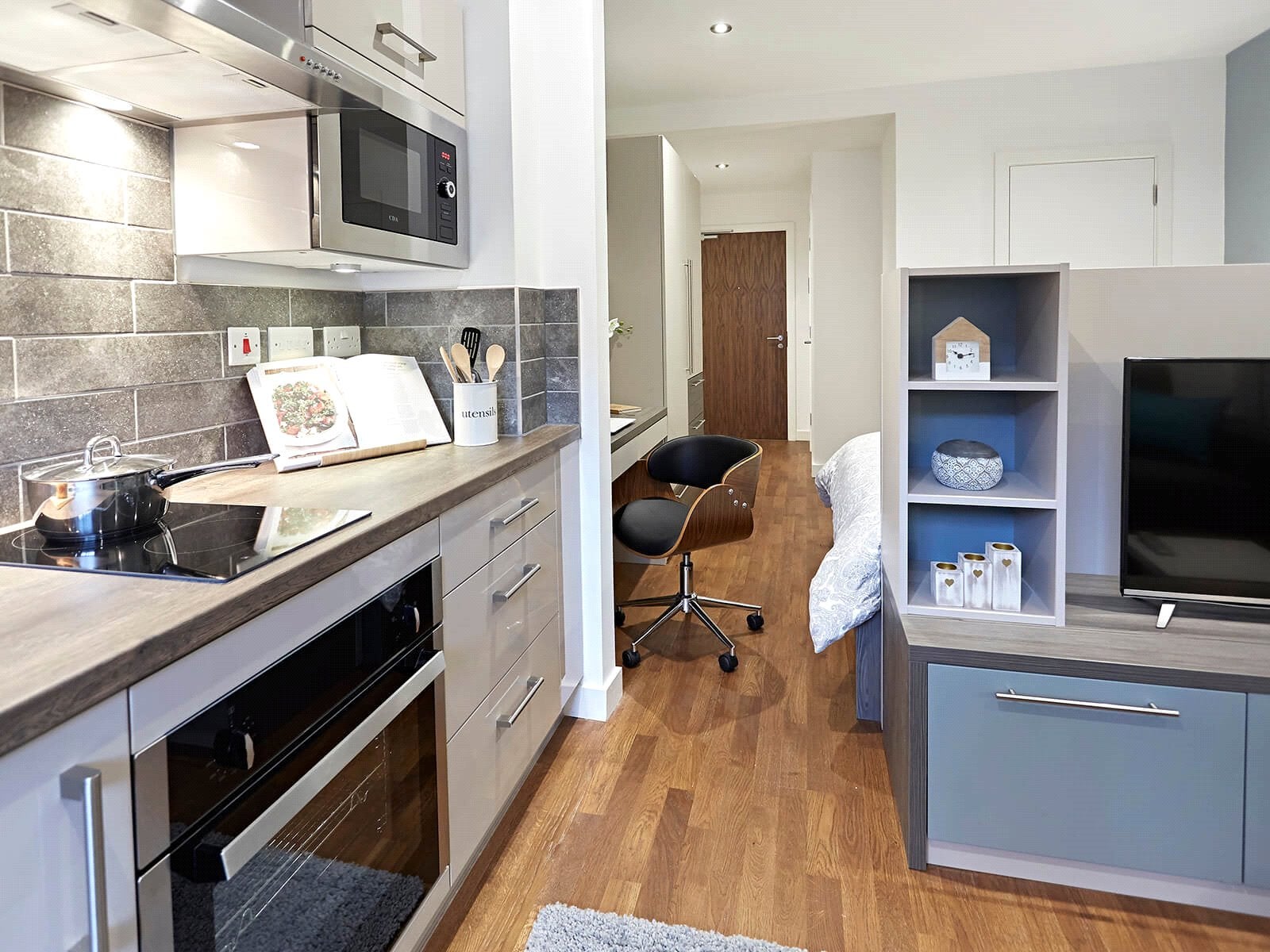 Flat Wade Lane in Leeds