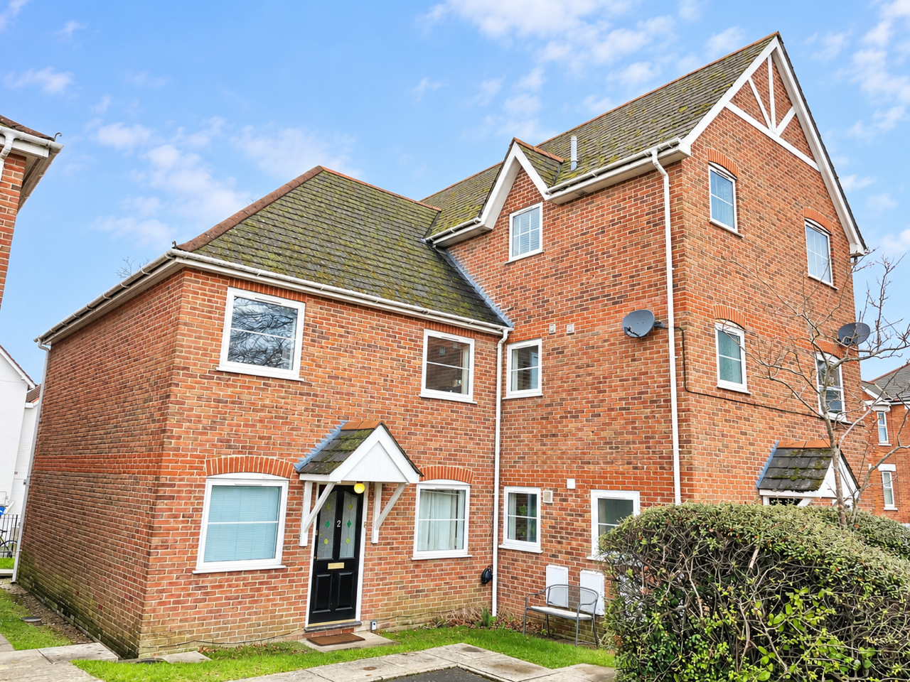 Flat Bournemouth Road in Poole