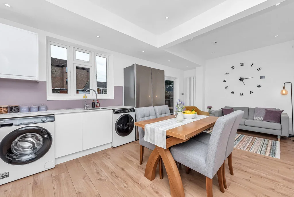 Room Castleview Gardens in Greater London