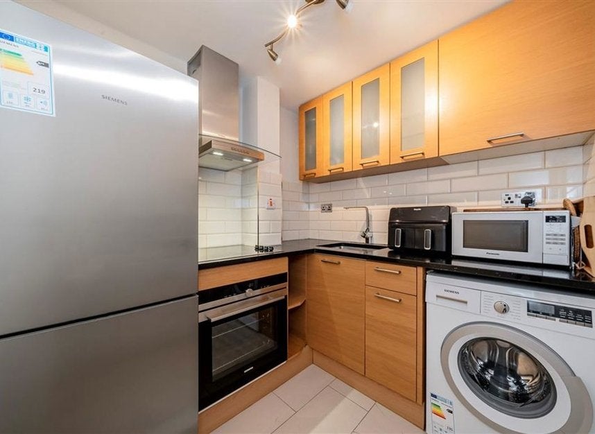 Flat Gresse Street in City of Westminster