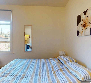 Room Cranhurst Road in Greater London