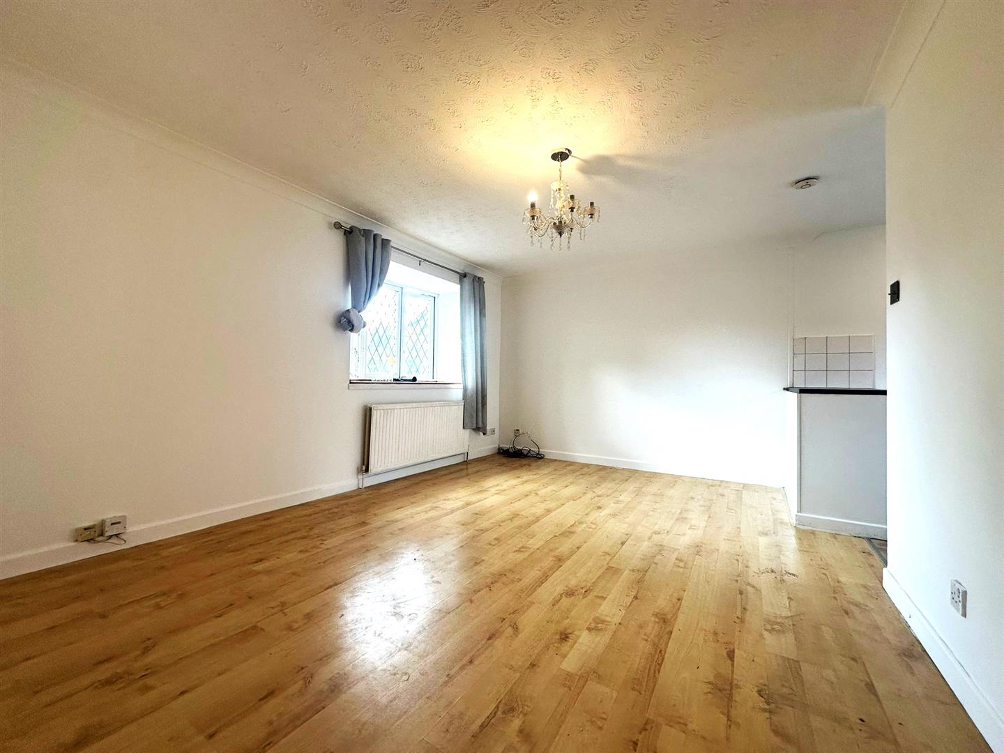 Flat Padcroft Road in Greater London