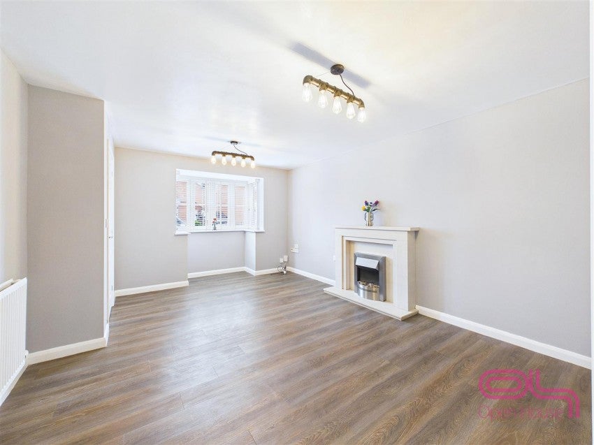 House Moray Close in South Derbyshire