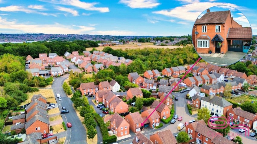 House Moray Close in South Derbyshire