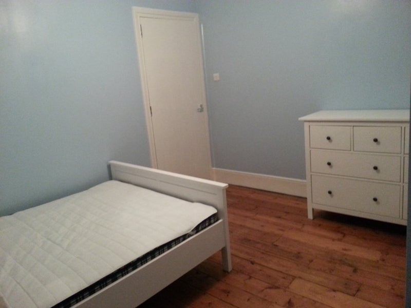 Room Darwin Street in Greater London