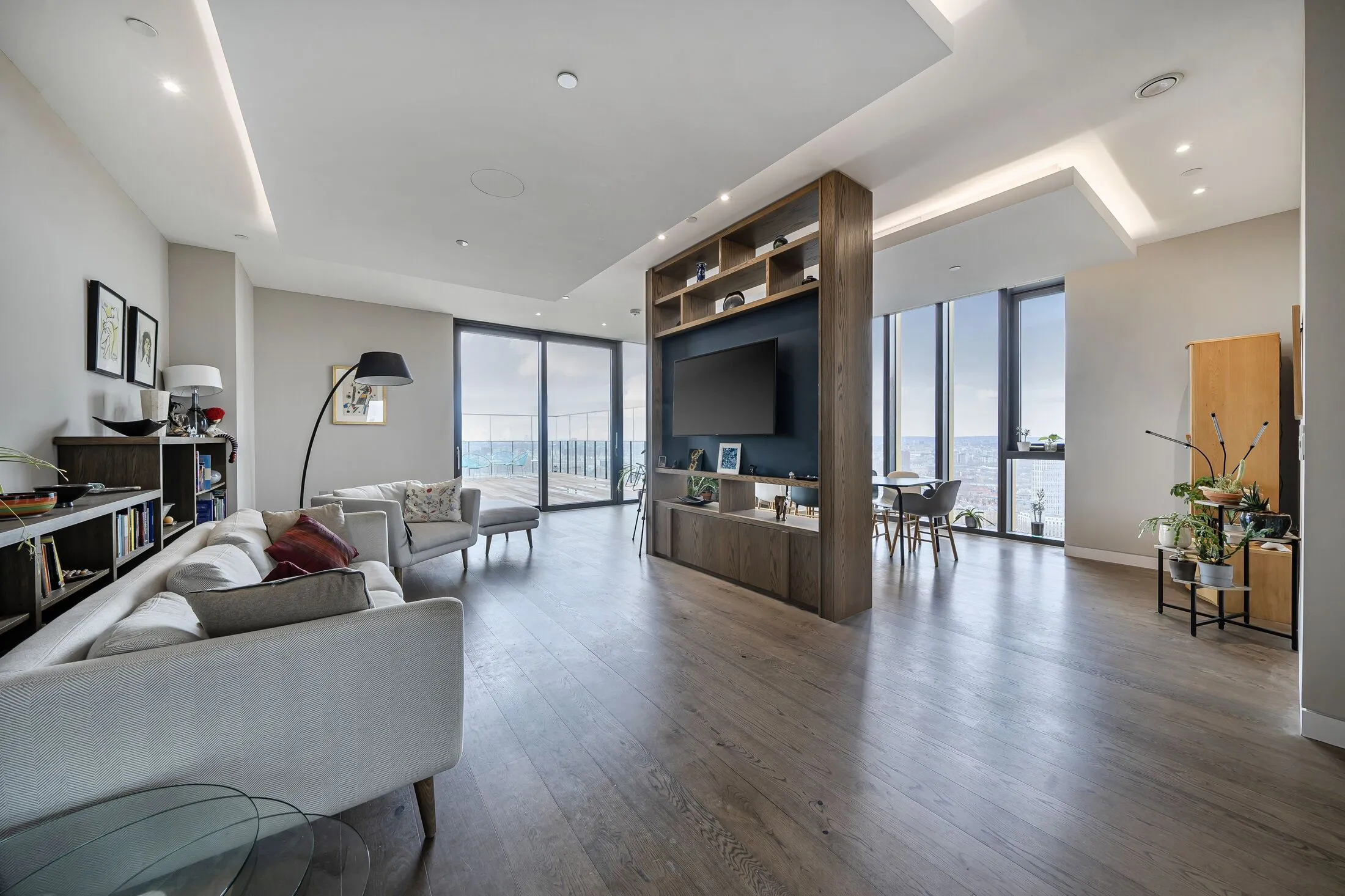 Flat St. Gabriel Walk in Greater London