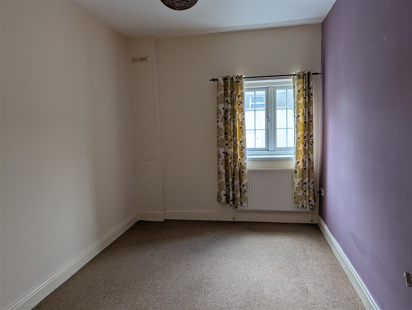 Flat Albion Road in Pembroke Dock