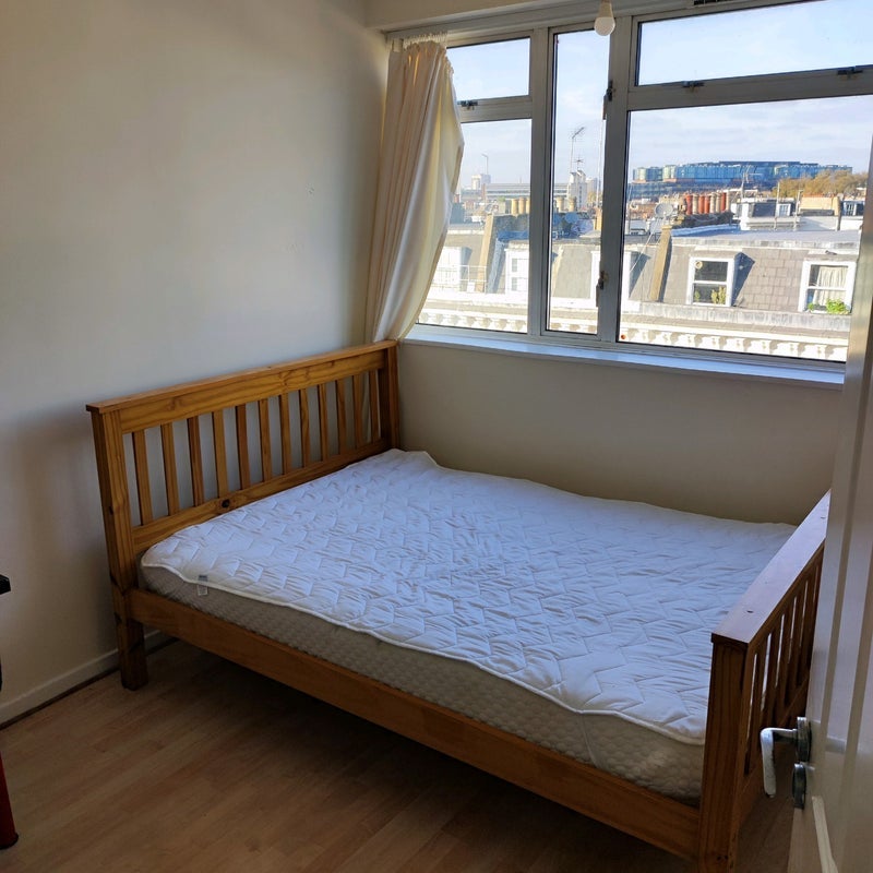 Room Lupus Street in City of Westminster